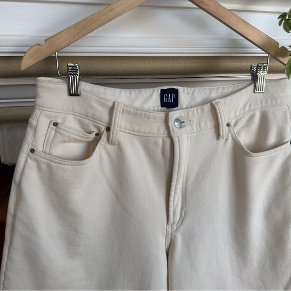GAP Long Line Shorts Cream White Sweat pant Shorts Large Casual Comfy New - Picture 2 of 4
